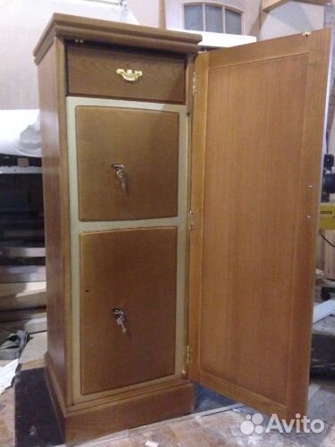 Сейф Ювелирный в дубе 