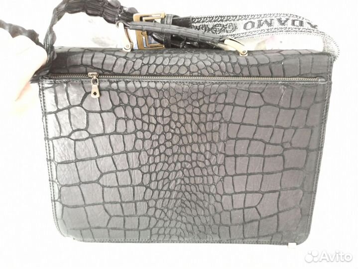 Мужской кожаный портфель