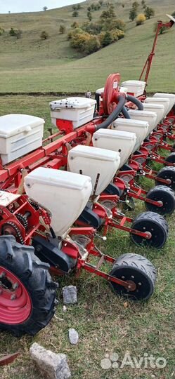 Сеялка кукурузная 2008 года