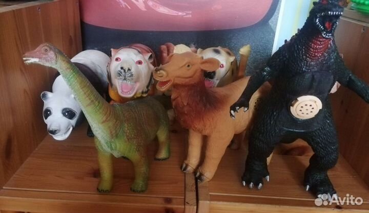 Игрушки животные большие