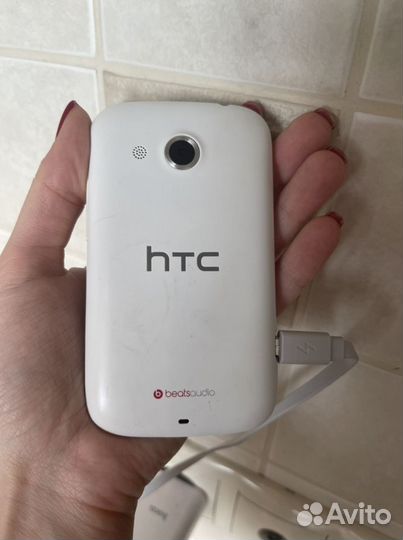 Телефон HTC desire C