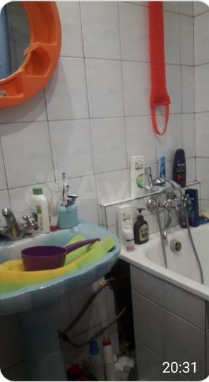 2-к. квартира, 57 м², 1/10 эт.