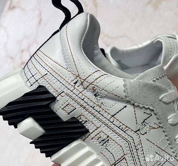 Кроссовки Hermes белые