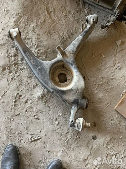 Рычаги зад мерс 126 дюраль пара