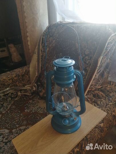 Лампа керосиновая