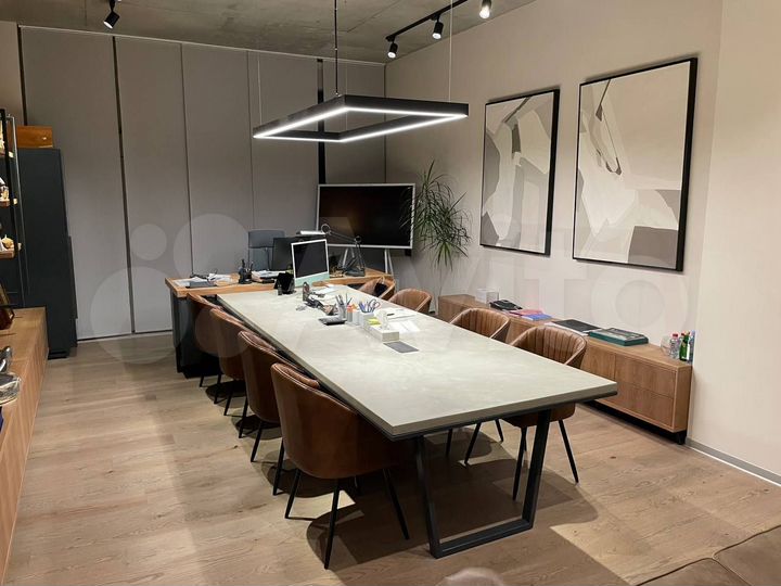 Офис, 193.5 м²