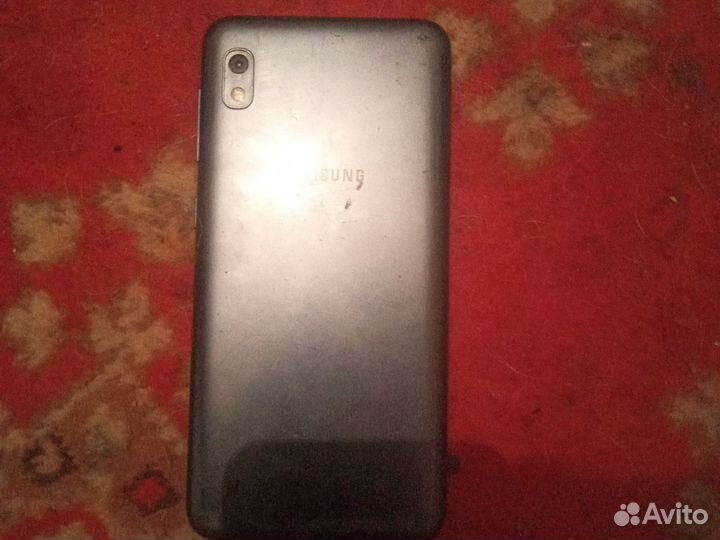 Samsung Galaxy A10, 2/32 ГБ