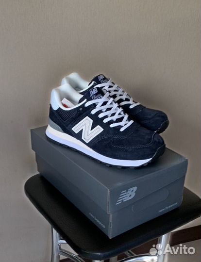 Кроссовки женские New Balance