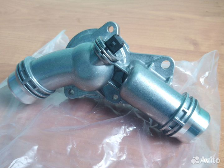 Алюминиевый термостат BMW M52TU M54