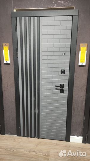 Металлическая входная дверь с бесплатной установко