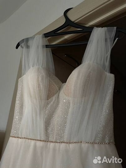 Продам свадебное платье