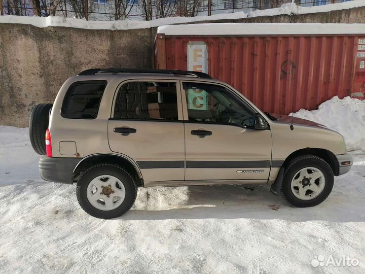 Chevrolet Tracker 2.0 AT, 2003, 200 000 км
