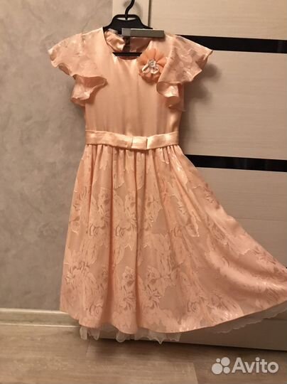 Нарядное платье для девочки