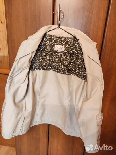 Женские курточки ветровки размер 46-48