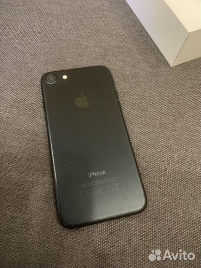 iPhone 7, 32 ГБ