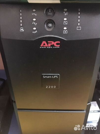 Ибп APC Smart-UPS 2200VA USB & Serial 230V SUA2200