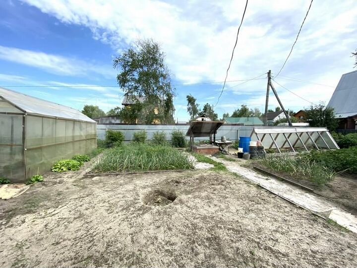 Дача 40 м² на участке 5 сот.