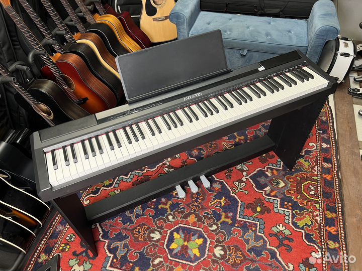 Цифровое пианино