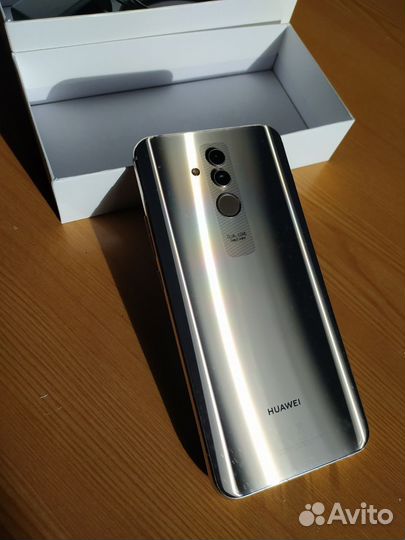 HUAWEI Mate 20 lite, 4/64 ГБ