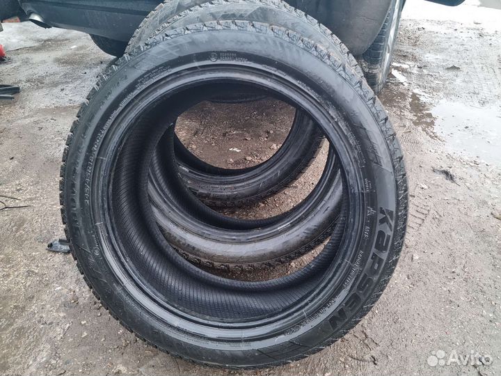 Kapsen SnowShoes AW33 245/45 R18