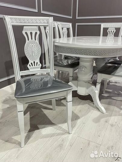 Столы и стулья новые