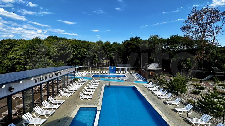 Дом 20 м² на участке 65 сот.