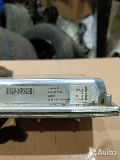 Блок управления двигателем Volvo s60,s80,xc70,xc90