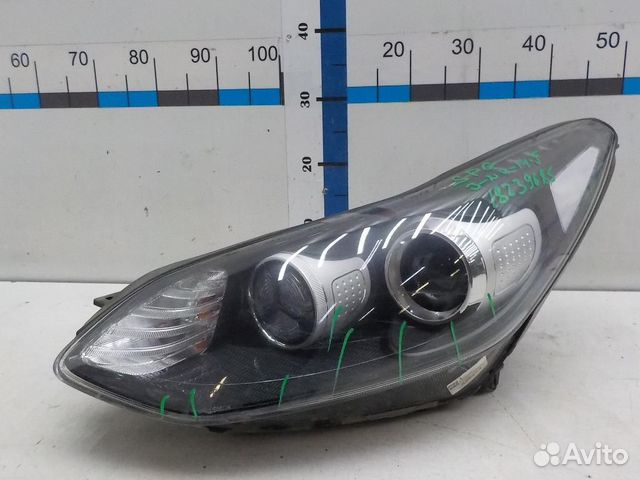 Фара левая Kia Sportage