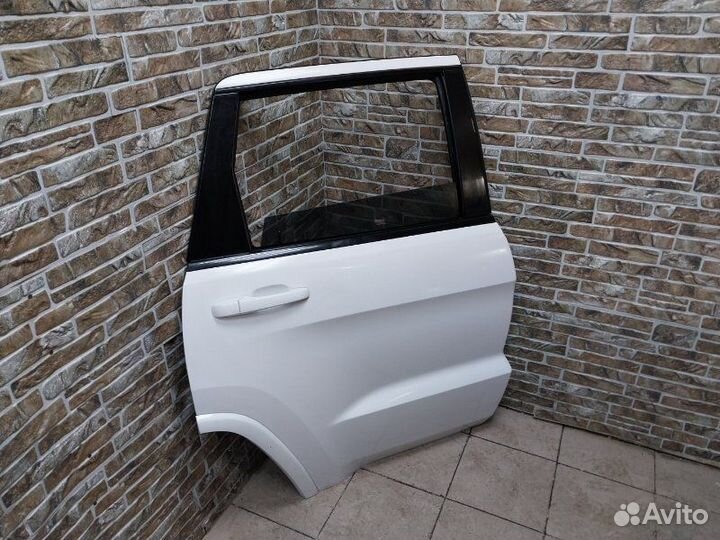 Дверь задняя правая Jeep Grand Cherokee