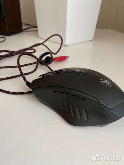 Игровая мышь bloody + коврик