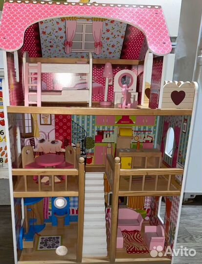 Домик кукольный