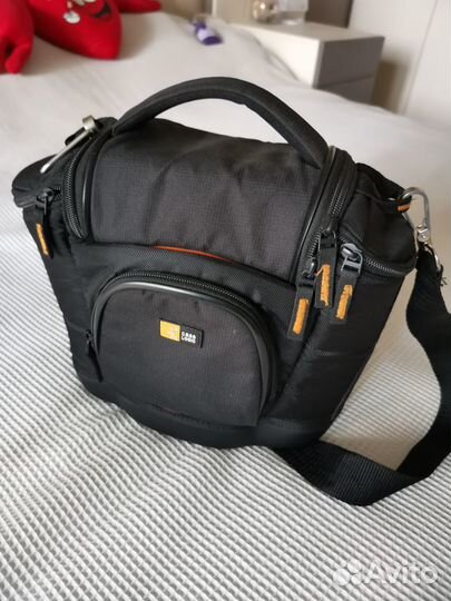 Зеркальный фотоаппарат Canon EOS 550D