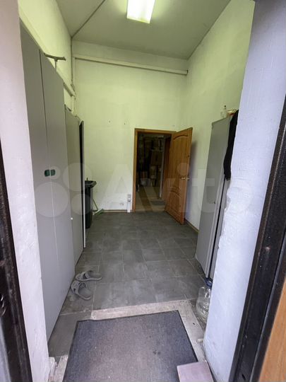 Склад, 629 м²