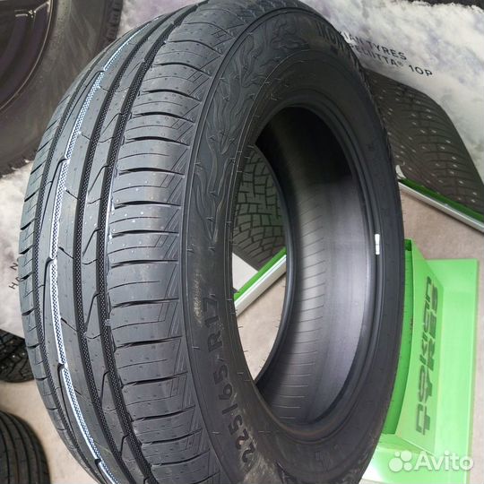 Ikon Tyres Autograph Aqua 3 SUV 245/65 R17 111H