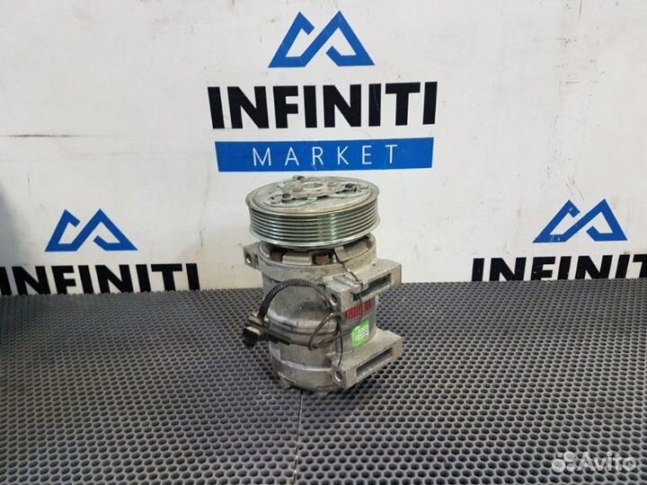 Компрессор кондиционера Nissan Civilian W41