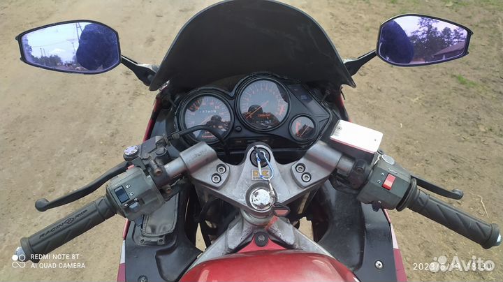 Продаю Kawasaki ZZR 250