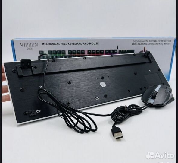 Игровая клавиатура и мышь