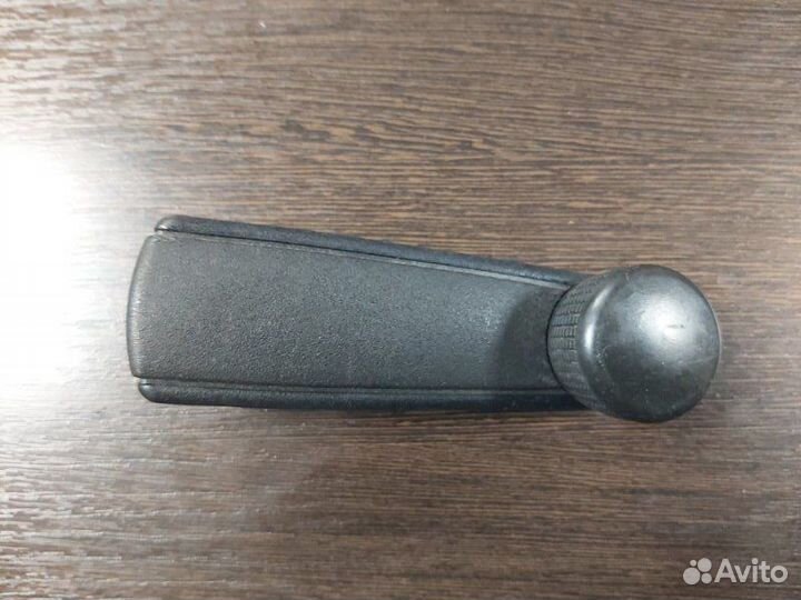Ручка стеклоподъемника Volkswagen Passat B3