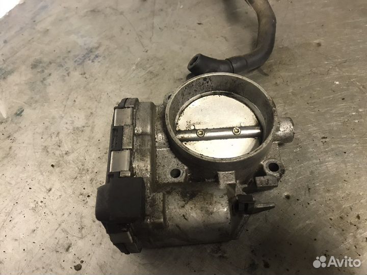Дроссельная заслонка M112 Mercedes Benz 3.2