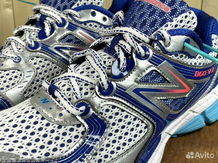 New Balance 860v3 Silver