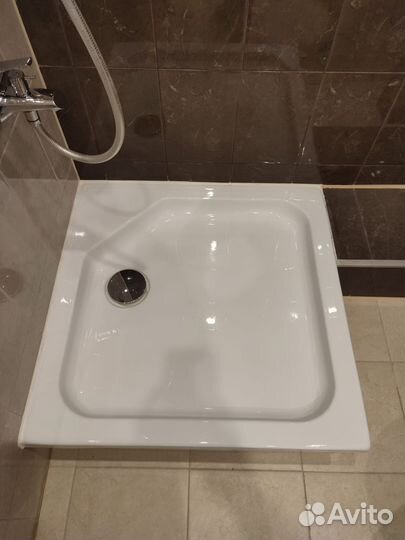 Сантехника от застройщика новая