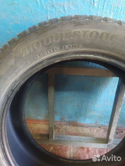 Bridgestone Blizzak DM-V2 225/55 R18 98T