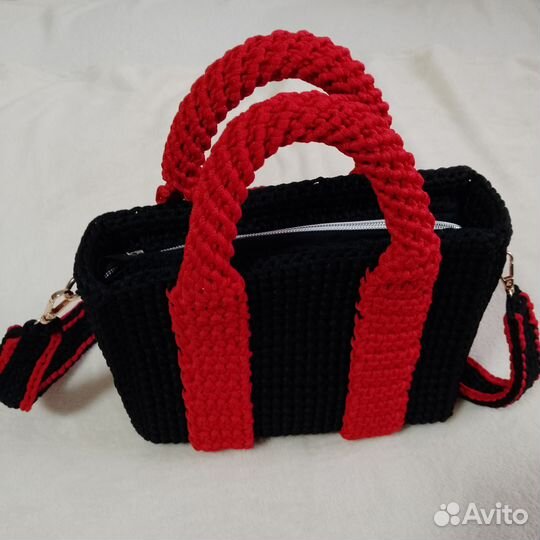 Вязанные сумки ручной работы на заказ