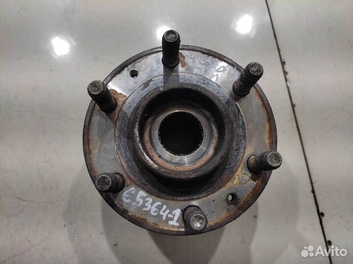 Ступица (передняя, левая) (Kia Mohave)