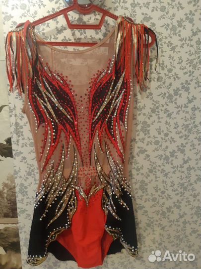 Купальник для художественной гимнастики