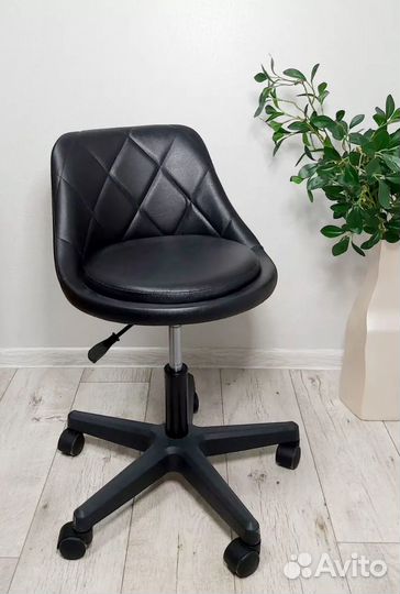 Парикмахерский стул