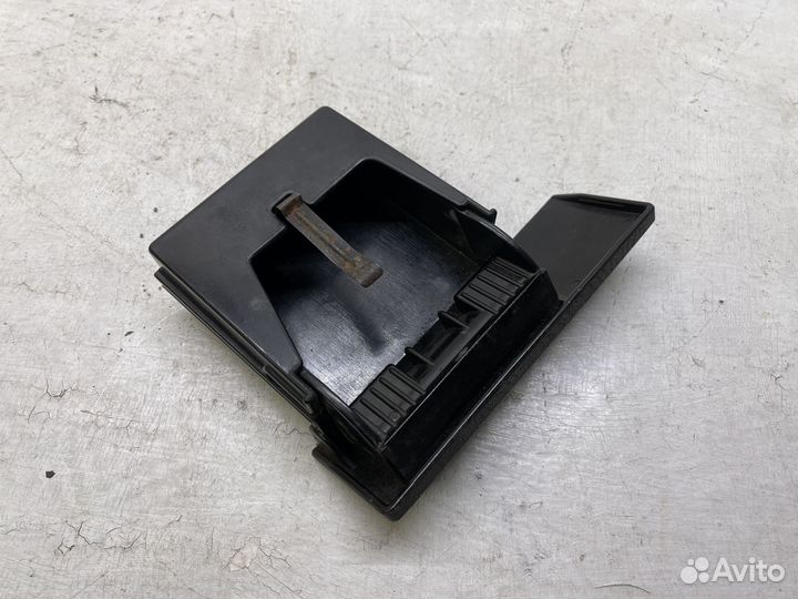 Пепельница передняя для Volkswagen Golf 2