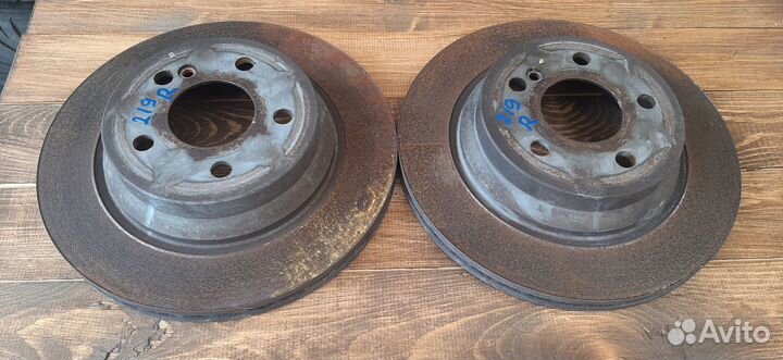 Тормозной диск задний Mercedes CLS W219