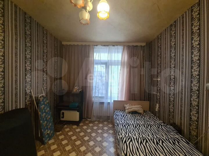 Комната 15,2 м² в 4-к., 1/5 эт.