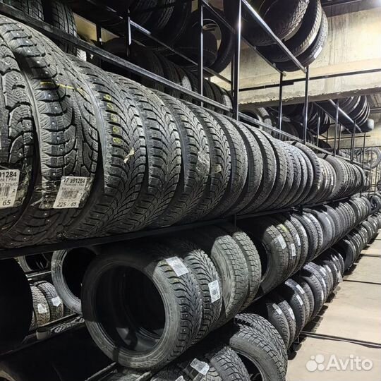 Triangle PL01 255/55 R19 111R